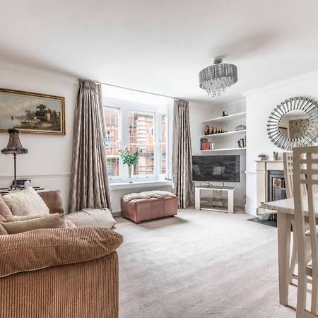 Windsor Town Centre Victorian Townhouse Sleeps 6 Villa Bagian luar foto