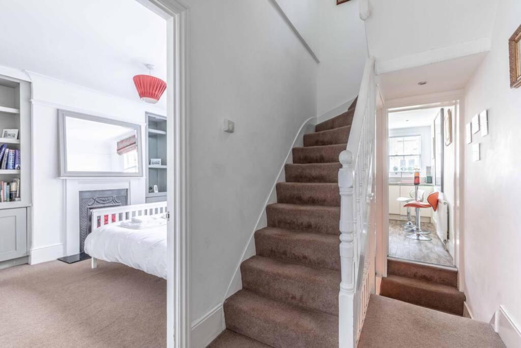 Windsor Town Centre Victorian Townhouse Sleeps 6 Villa Bagian luar foto